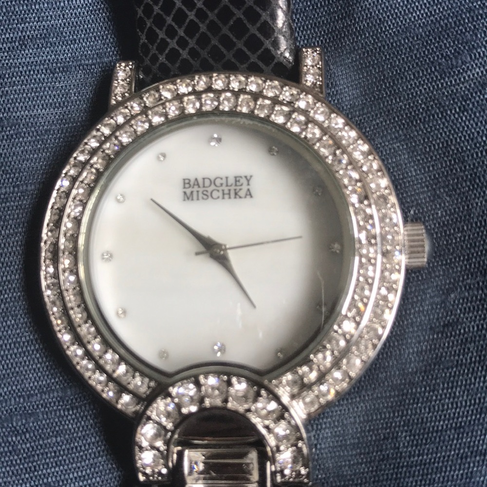 Badgley Mischka pave embellished watch EUC - Picture 4 of 12